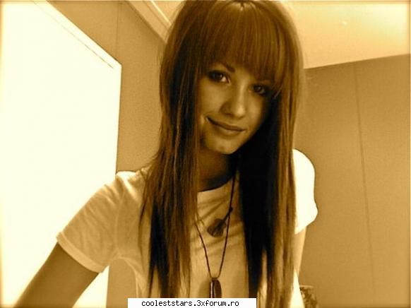 Demi Lovato - hot&cold - MORE *sTaRs*
