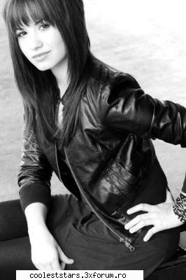 Demi Lovato - hot&cold - MORE *sTaRs*