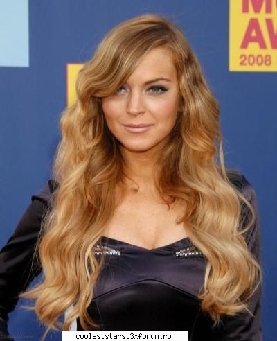Lindsay Lohan - hot&cold - MORE *sTaRs*
