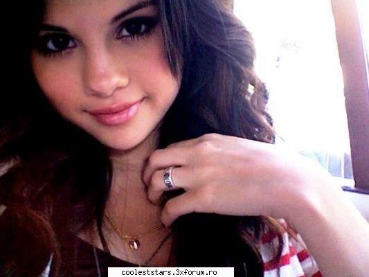 :nebun: selena gomez